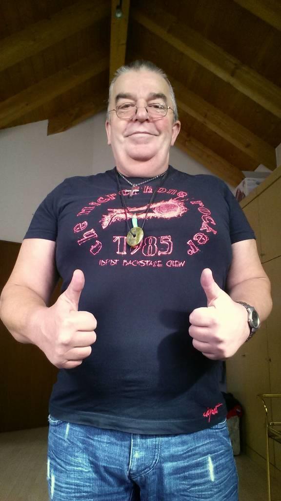 André