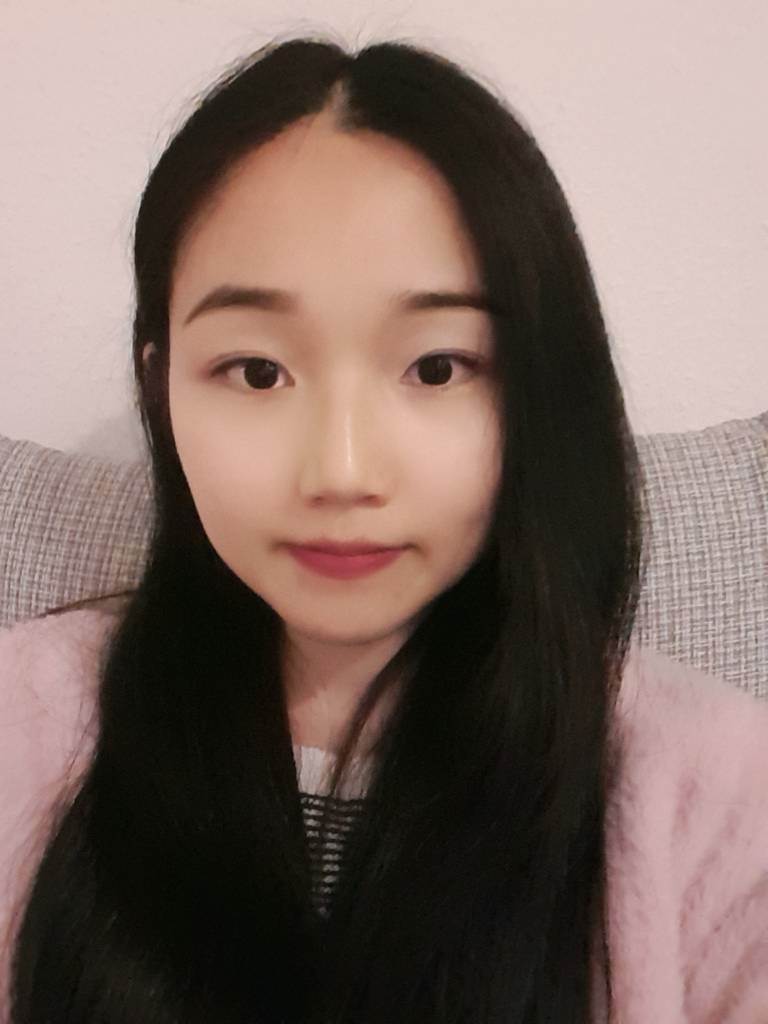 Heeji