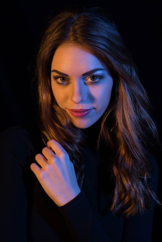 Mona